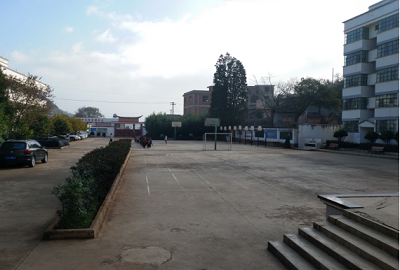 四季花希望小学